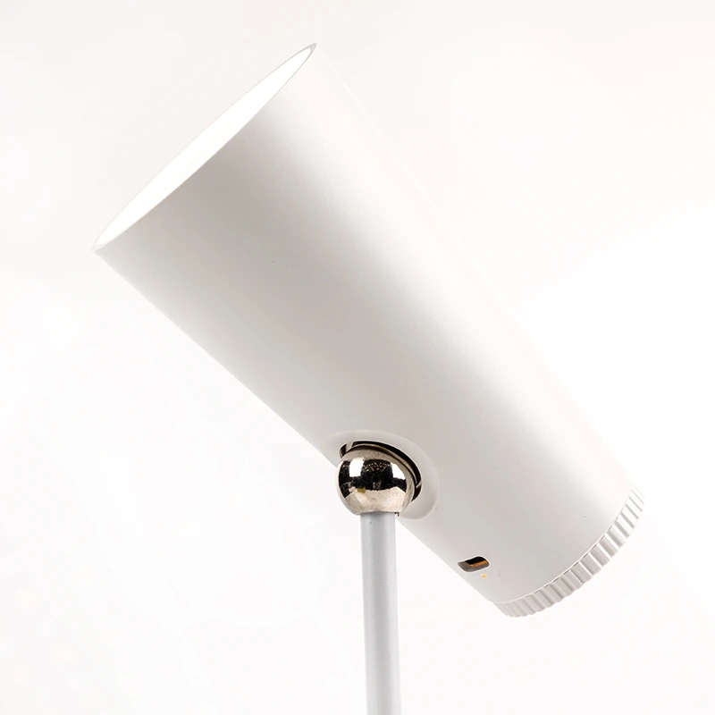 چراغ مطالعه هیسکا مدل HR-22
