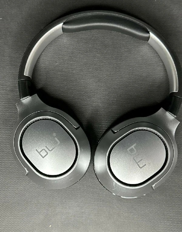 هدفون بیسیم BW مدل HF8 با صدای باکیفیت
