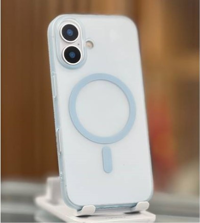 قاب PC مات دارای مگسیف فعال